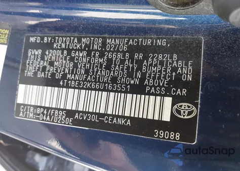 2006 Toyota Camry Le z USA, uszkodzony, nr VIN 4T1BE32K66U163551